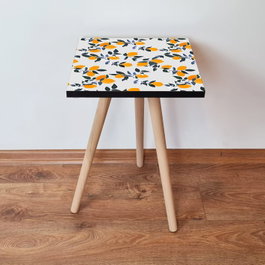 Hanah Home Mesa Auxiliar Shp158 - Blanco, Naranja y Verde